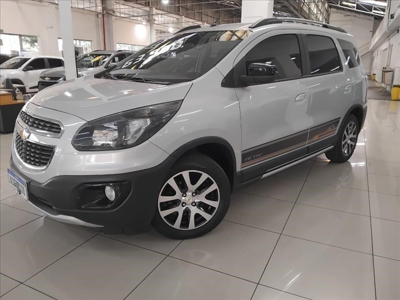 //www.autoline.com.br/carro/chevrolet/spin-18-activ-8v-flex-4p-automatico/2017/sao-paulo-sp/24065493