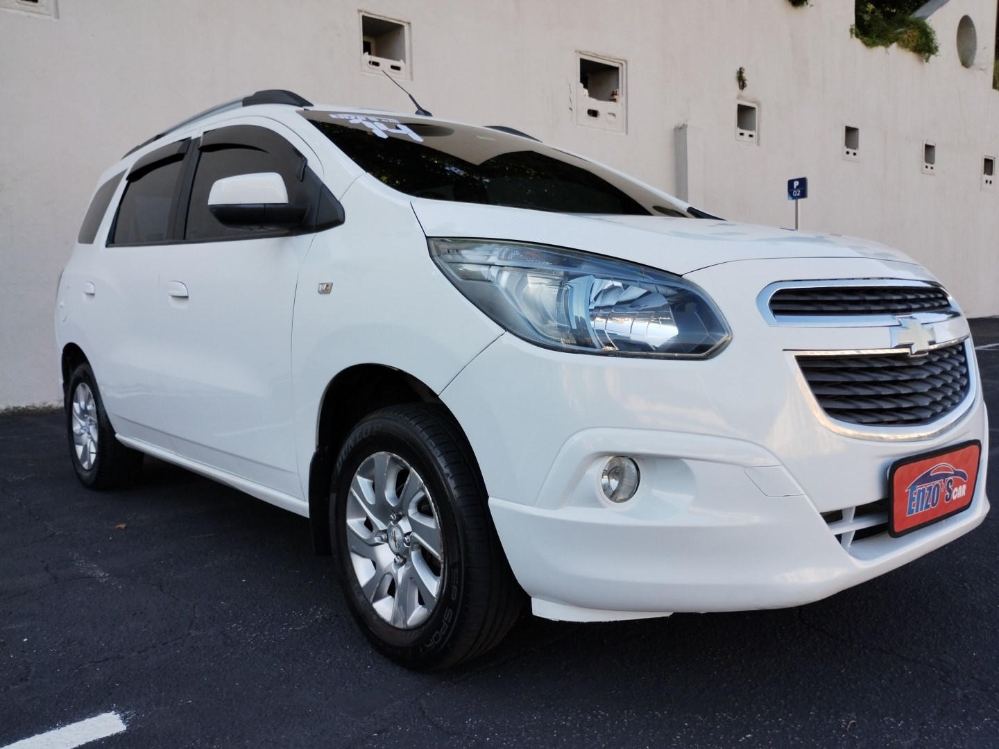 //www.autoline.com.br/carro/chevrolet/spin-18-ltz-7l-8v-flex-4p-automatico/2014/rio-de-janeiro-rj/24116647