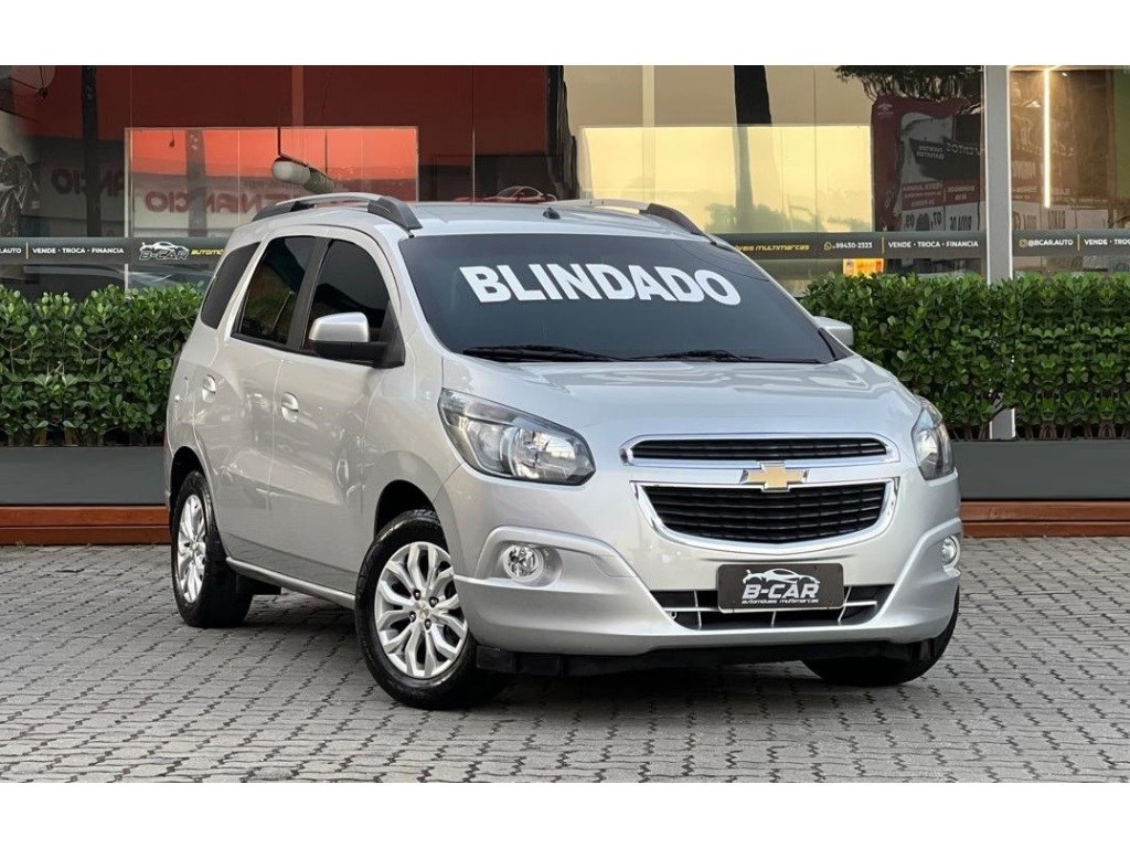 //www.autoline.com.br/carro/chevrolet/spin-18-ltz-7l-8v-flex-4p-automatico/2018/rio-de-janeiro-rj/24309362