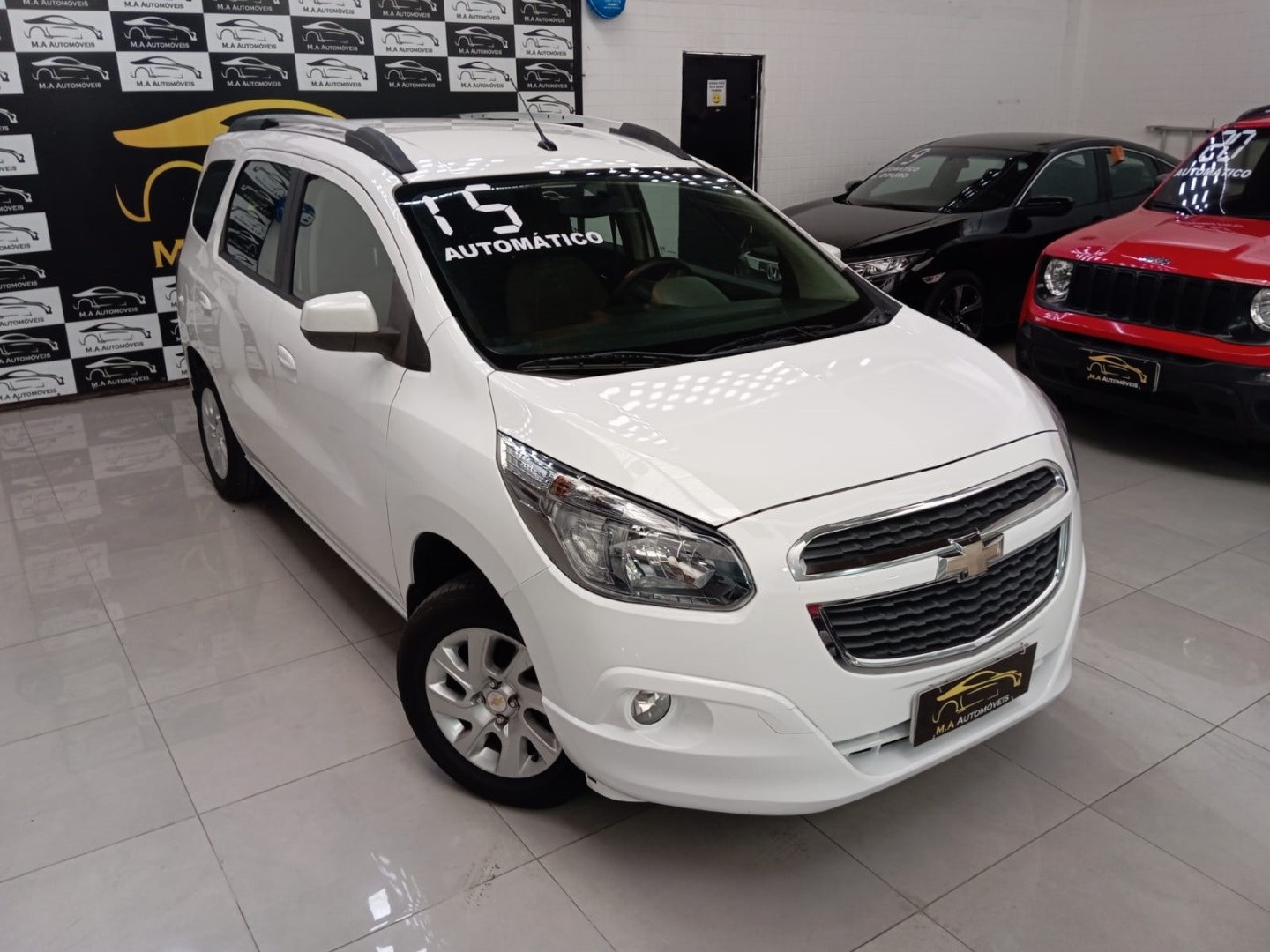 //www.autoline.com.br/carro/chevrolet/spin-18-ltz-7l-8v-flex-4p-automatico/2016/rio-de-janeiro-rj/24412134