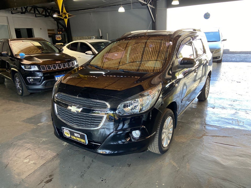 //www.autoline.com.br/carro/chevrolet/spin-18-ltz-7l-8v-flex-4p-automatico/2014/ribeirao-preto-sp/24476874