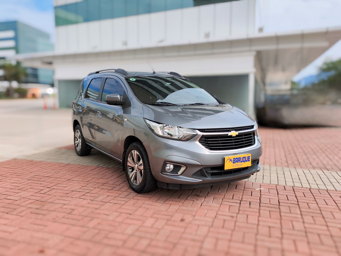 //www.autoline.com.br/carro/chevrolet/spin-18-premier-7l-8v-flex-4p-automatico/2021/rio-de-janeiro-rj/24511754
