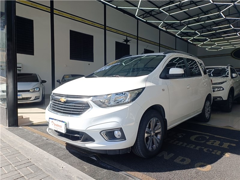 //www.autoline.com.br/carro/chevrolet/spin-18-premier-7l-8v-flex-4p-automatico/2022/rio-de-janeiro-rj/24698597