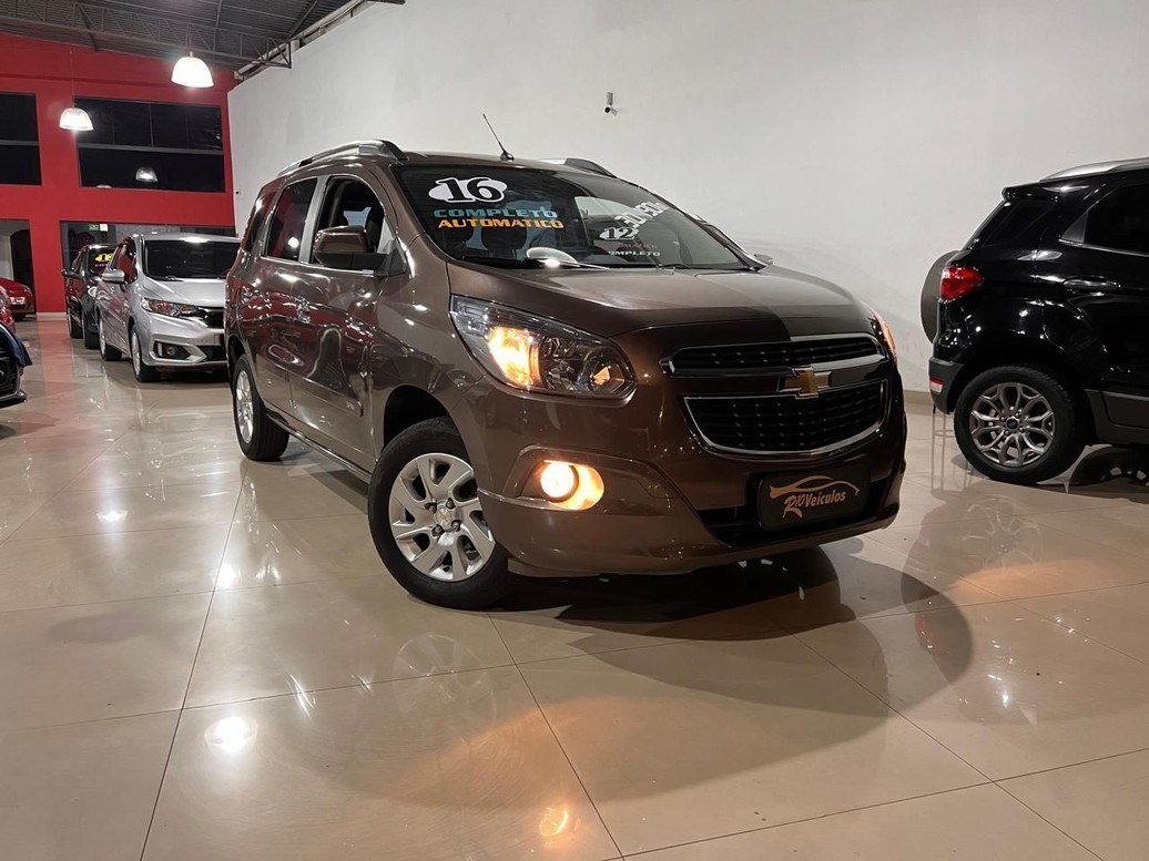 //www.autoline.com.br/carro/chevrolet/spin-18-ltz-7l-8v-flex-4p-automatico/2016/sao-paulo-sp/24749171