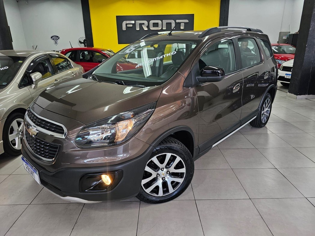 //www.autoline.com.br/carro/chevrolet/spin-18-activ-8v-flex-4p-automatico/2016/santo-andre-sp/24771673