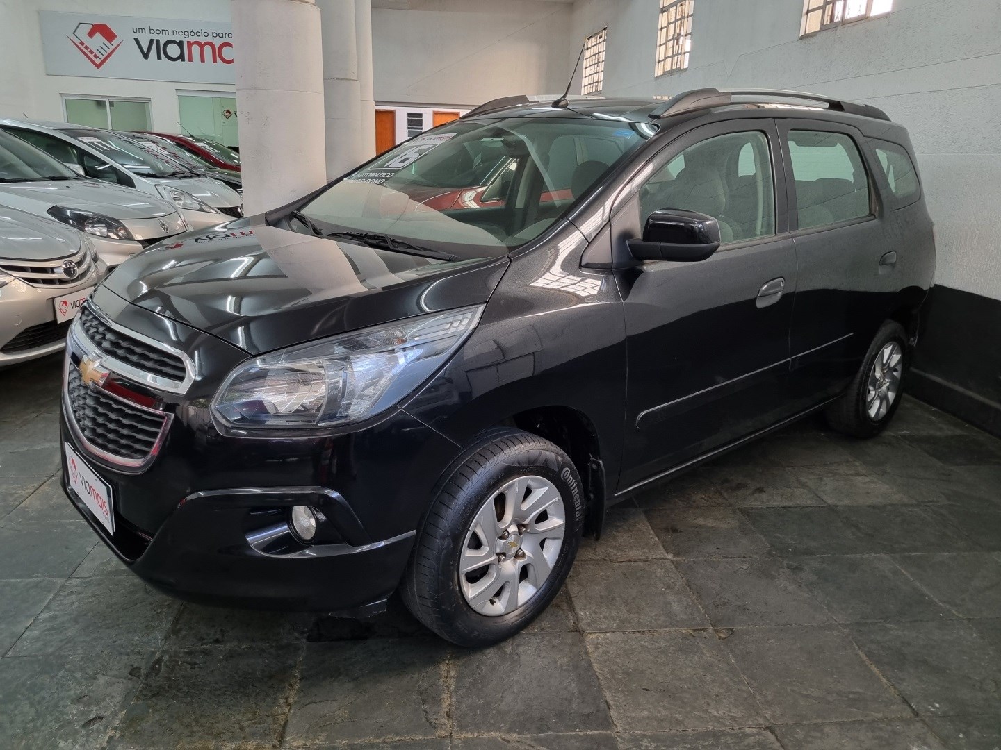 //www.autoline.com.br/carro/chevrolet/spin-18-ltz-7l-8v-flex-4p-automatico/2016/sao-paulo-sp/24902093