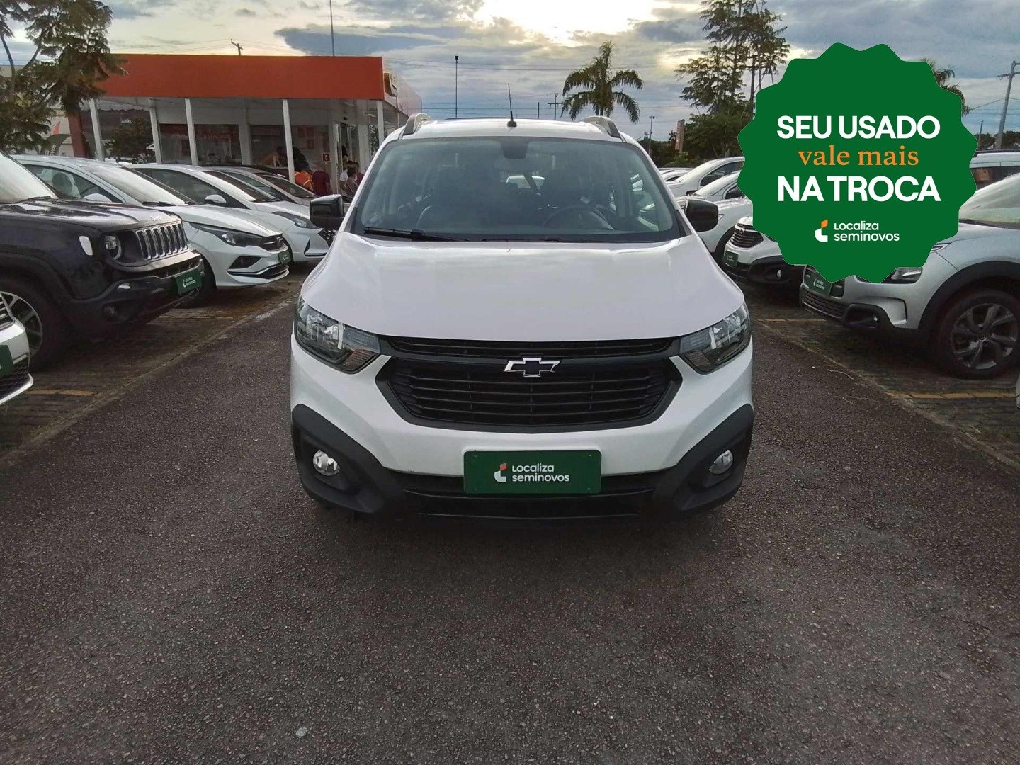 //www.autoline.com.br/carro/chevrolet/spin-18-activ-7l-8v-flex-4p-automatico/2023/macapa-ap/24955479