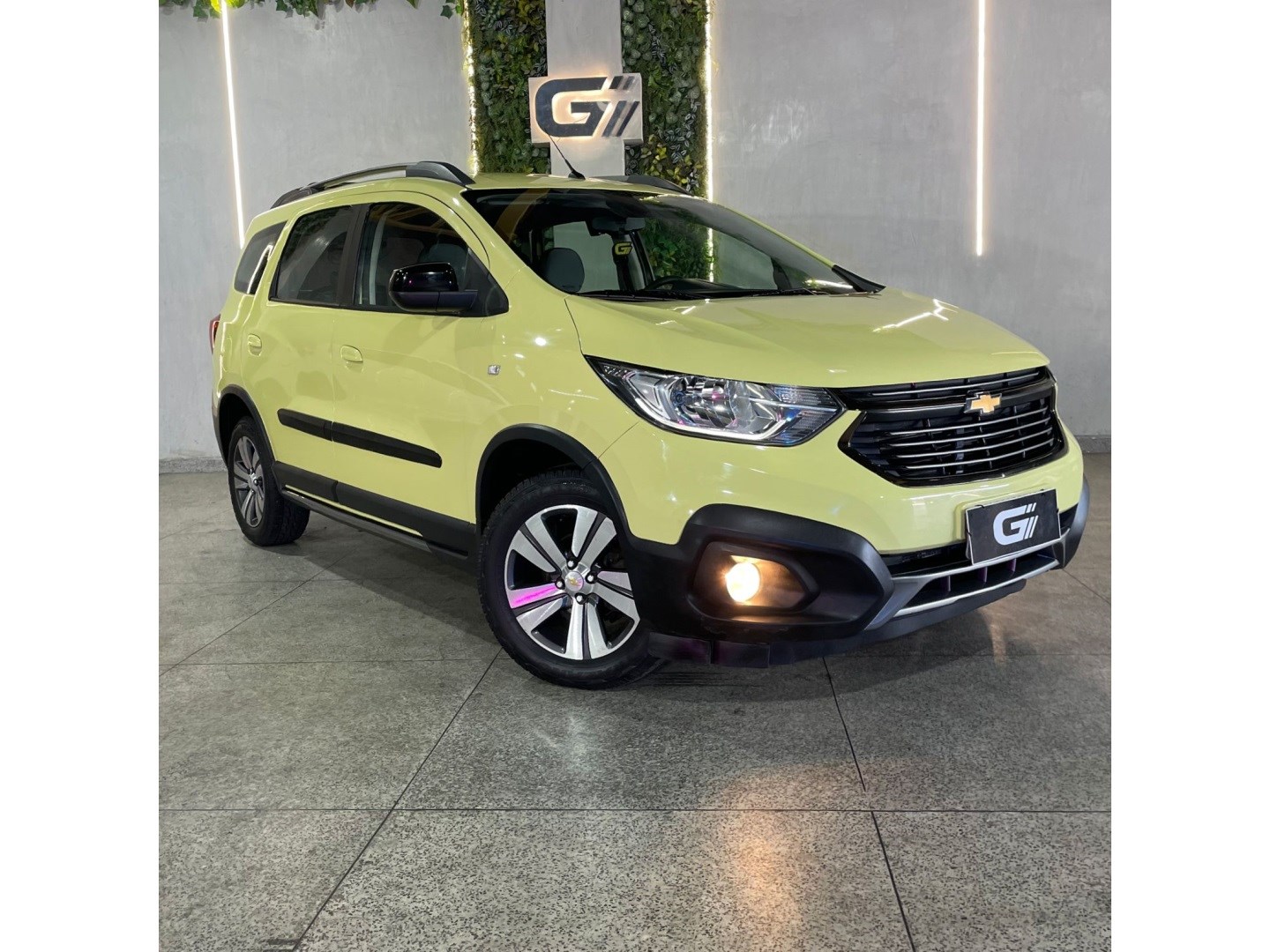 //www.autoline.com.br/carro/chevrolet/spin-18-activ-8v-flex-4p-automatico/2019/belem-pa/25008800