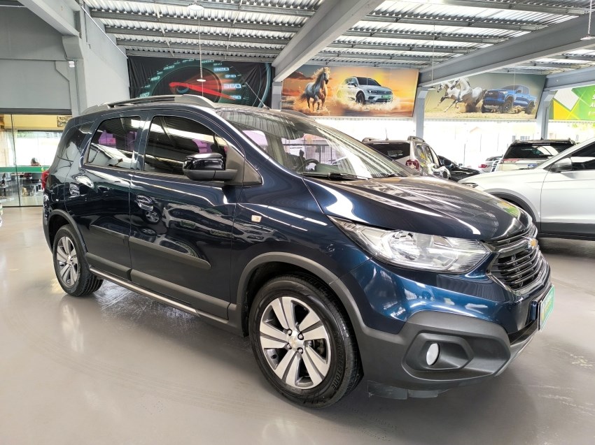 //www.autoline.com.br/carro/chevrolet/spin-18-activ-7l-8v-flex-4p-automatico/2020/ponta-grossa-pr/25016859
