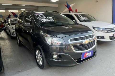 //www.autoline.com.br/carro/chevrolet/spin-18-ltz-7l-8v-flex-4p-automatico/2017/santo-andre-sp/25027822