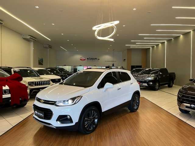 //www.autoline.com.br/carro/chevrolet/tracker-14-ltz-16v-flex-4p-turbo-automatico/2017/franca-sp/23104526