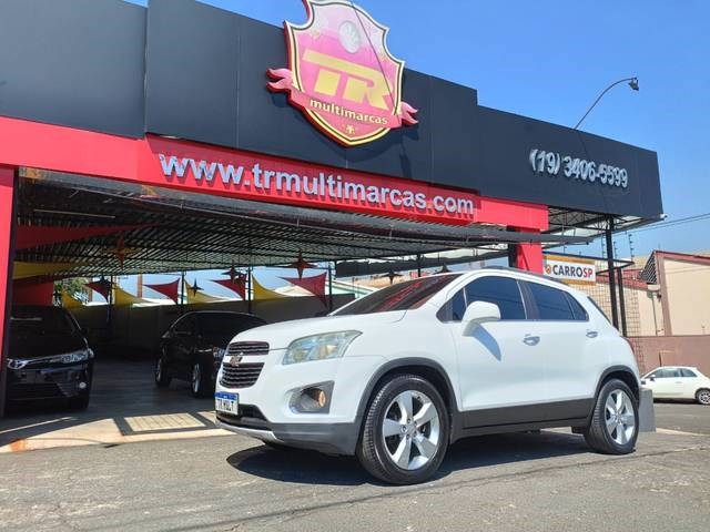 //www.autoline.com.br/carro/chevrolet/tracker-18-ltz-fwd-16v-flex-4p-automatico/2014/americana-sp/23384767