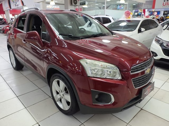 //www.autoline.com.br/carro/chevrolet/tracker-18-ltz-fwd-16v-flex-4p-automatico/2014/osasco-sp/23858502