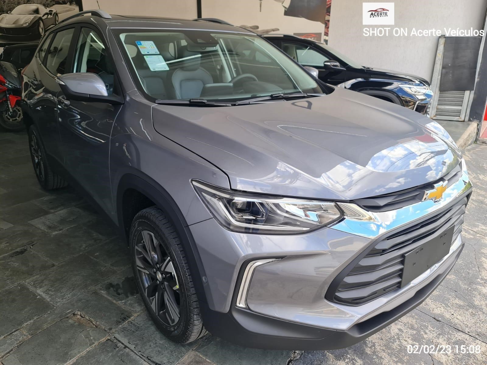 //www.autoline.com.br/carro/chevrolet/tracker-12-turbo-premier-12v-flex-4p-automatico/2025/sao-paulo-sp/24221668