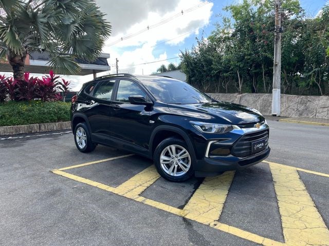//www.autoline.com.br/carro/chevrolet/tracker-10-turbo-lt-12v-flex-4p-automatico/2022/arapiraca-al/24276368