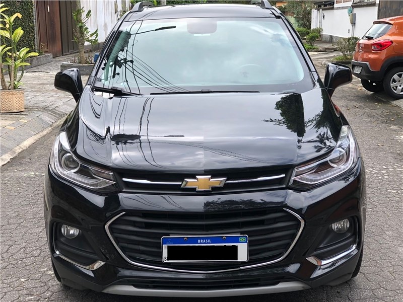 //www.autoline.com.br/carro/chevrolet/tracker-14-ltz-16v-flex-4p-turbo-automatico/2017/rio-de-janeiro-rj/24287980