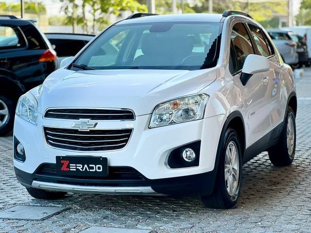 //www.autoline.com.br/carro/chevrolet/tracker-18-lt-16v-flex-4p-automatico/2016/fortaleza-ce/24314744