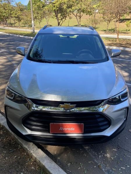 //www.autoline.com.br/carro/chevrolet/tracker-10-turbo-lt-12v-flex-4p-automatico/2023/ipatinga-mg/24331525