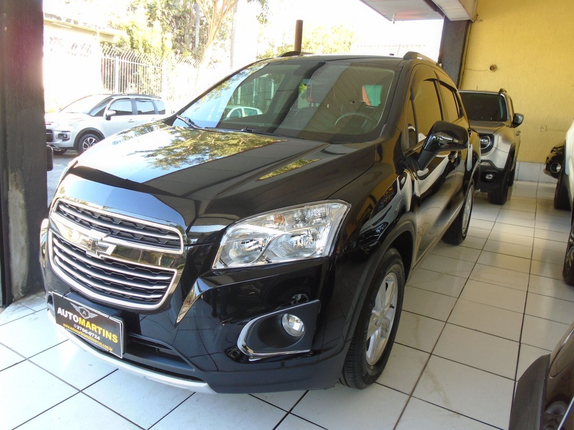 //www.autoline.com.br/carro/chevrolet/tracker-18-lt-16v-flex-4p-automatico/2016/sao-paulo-sp/24480664