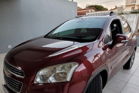 //www.autoline.com.br/carro/chevrolet/tracker-18-ltz-fwd-16v-flex-4p-automatico/2015/braganca-paulista-sp/24512186