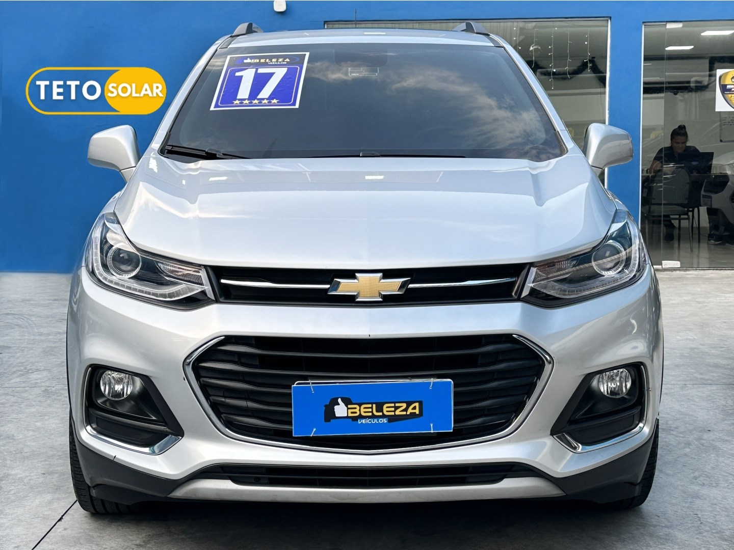 //www.autoline.com.br/carro/chevrolet/tracker-14-ltz-16v-flex-4p-turbo-automatico/2017/rio-de-janeiro-rj/24525648