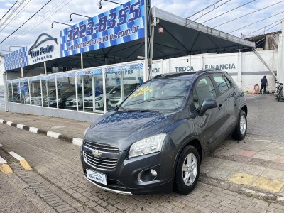 //www.autoline.com.br/carro/chevrolet/tracker-18-lt-16v-flex-4p-automatico/2016/lages-sc/24589882