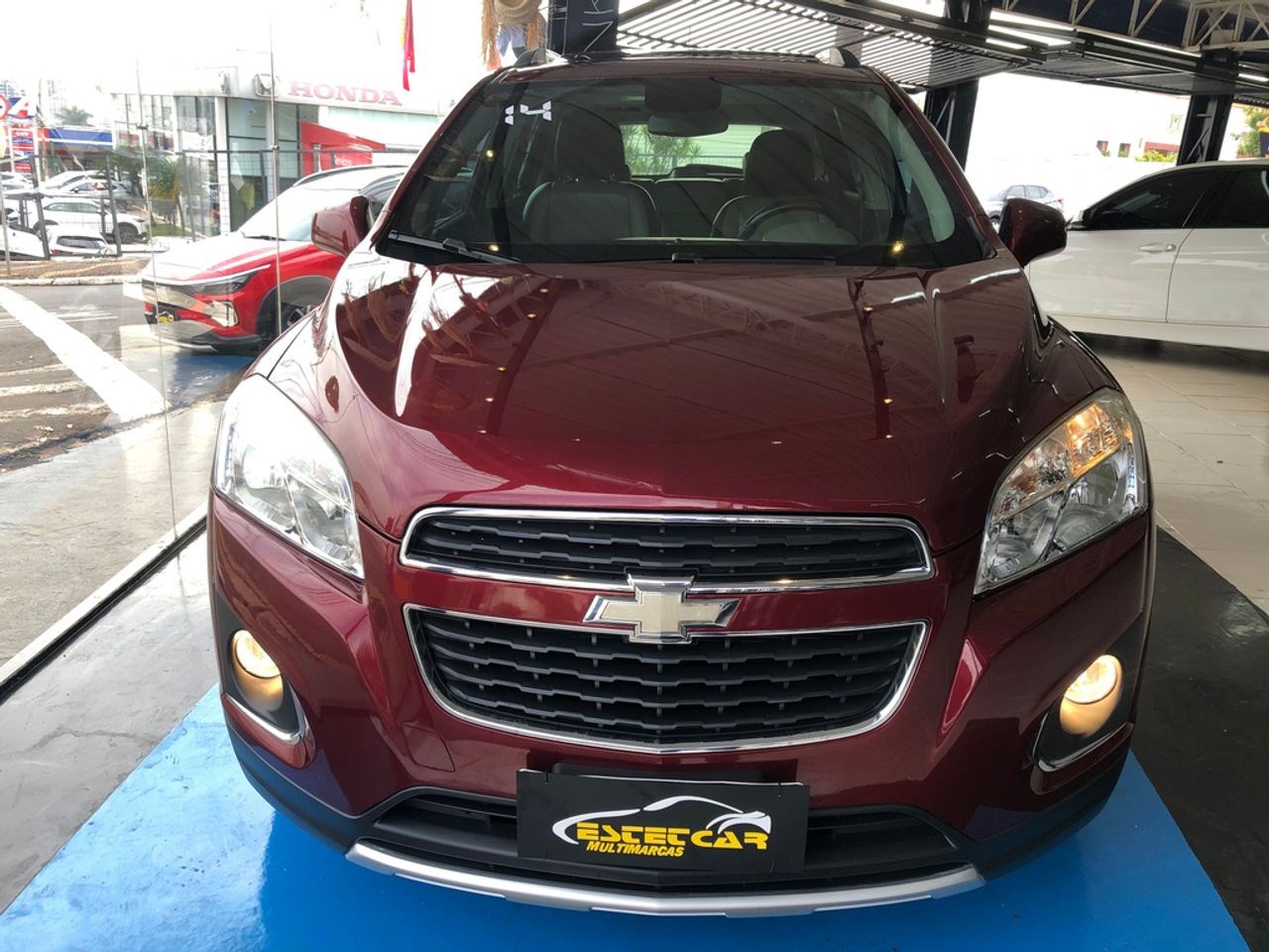 //www.autoline.com.br/carro/chevrolet/tracker-18-ltz-fwd-16v-flex-4p-automatico/2014/americana-sp/24617956