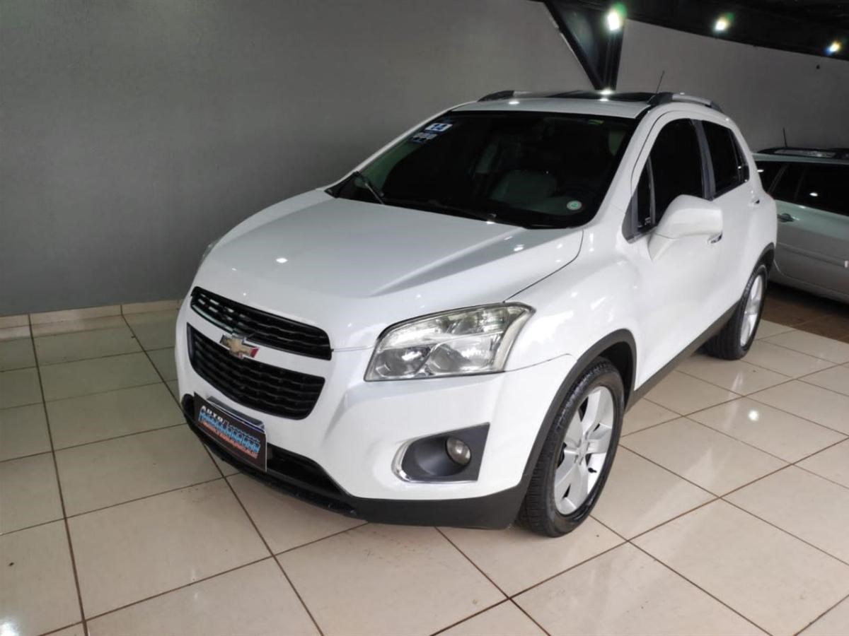 //www.autoline.com.br/carro/chevrolet/tracker-18-freeride-fwd-16v-flex-4p-manual/2014/cascavel-pr/24727143