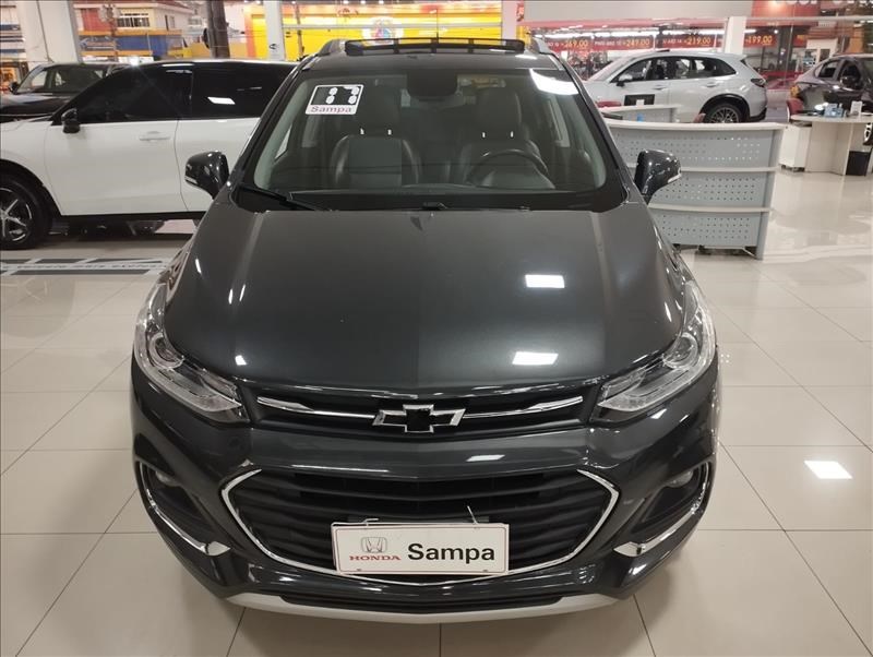 //www.autoline.com.br/carro/chevrolet/tracker-14-ltz-16v-flex-4p-turbo-automatico/2017/sao-paulo-sp/24885844