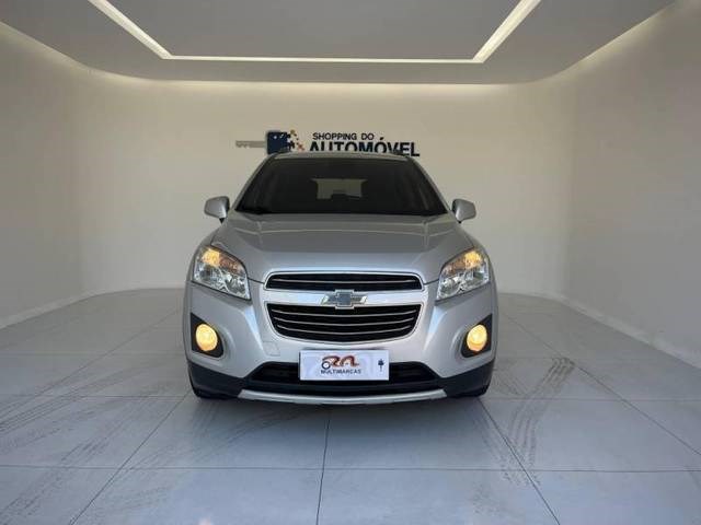 //www.autoline.com.br/carro/chevrolet/tracker-18-lt-16v-flex-4p-automatico/2016/olinda-pe/24929541