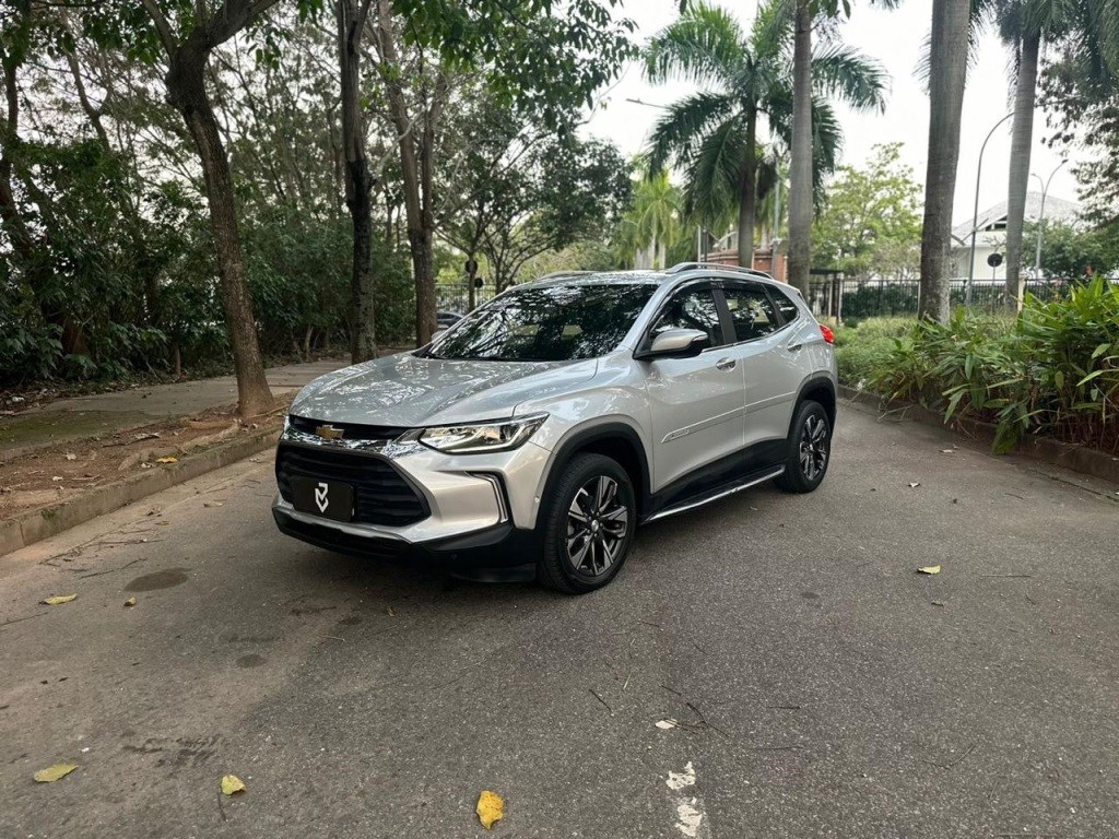 //www.autoline.com.br/carro/chevrolet/tracker-12-turbo-premier-12v-flex-4p-automatico/2021/rio-de-janeiro-rj/24934583