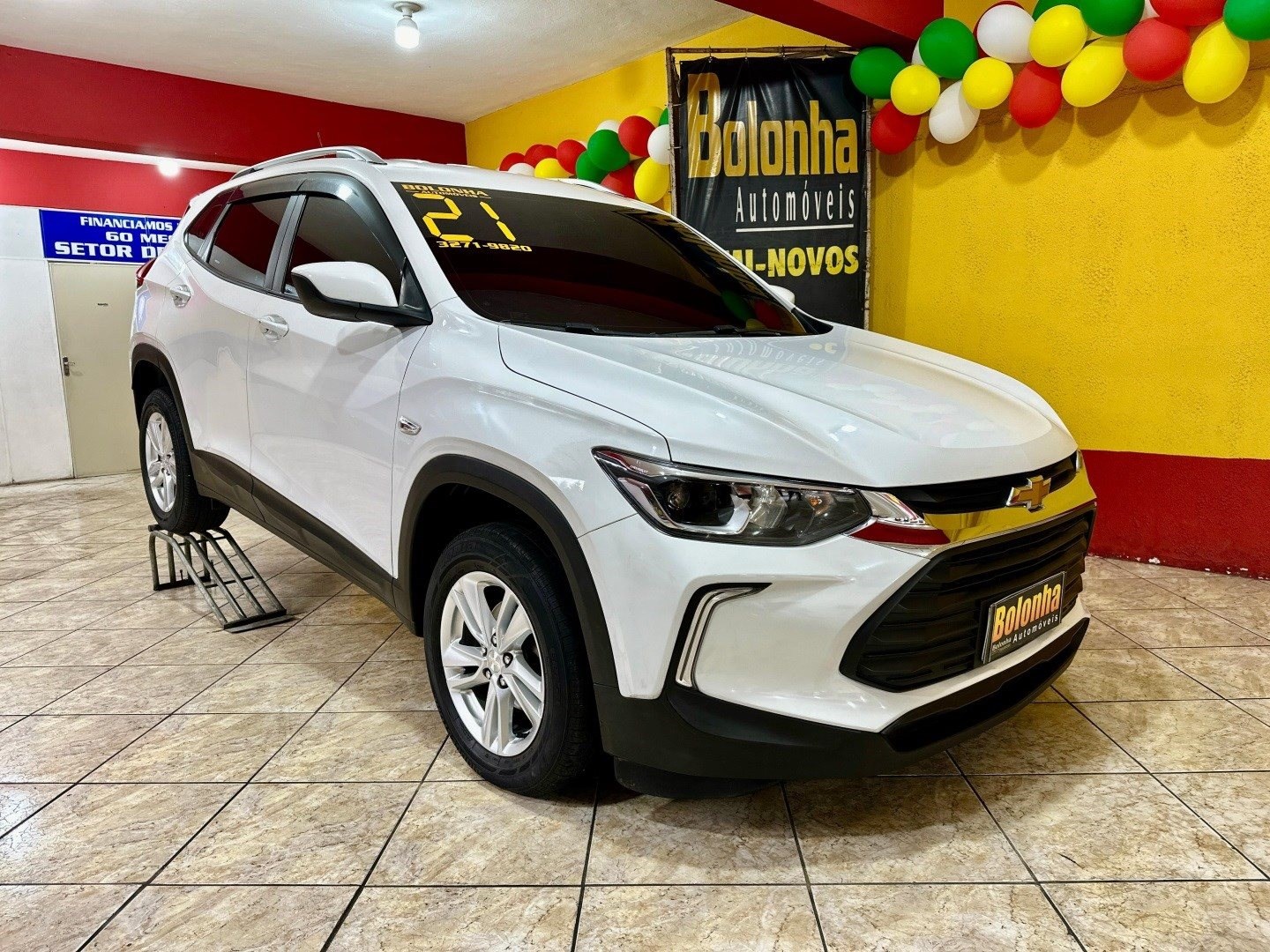 //www.autoline.com.br/carro/chevrolet/tracker-10-turbo-lt-12v-flex-4p-automatico/2021/rio-de-janeiro-rj/24947086