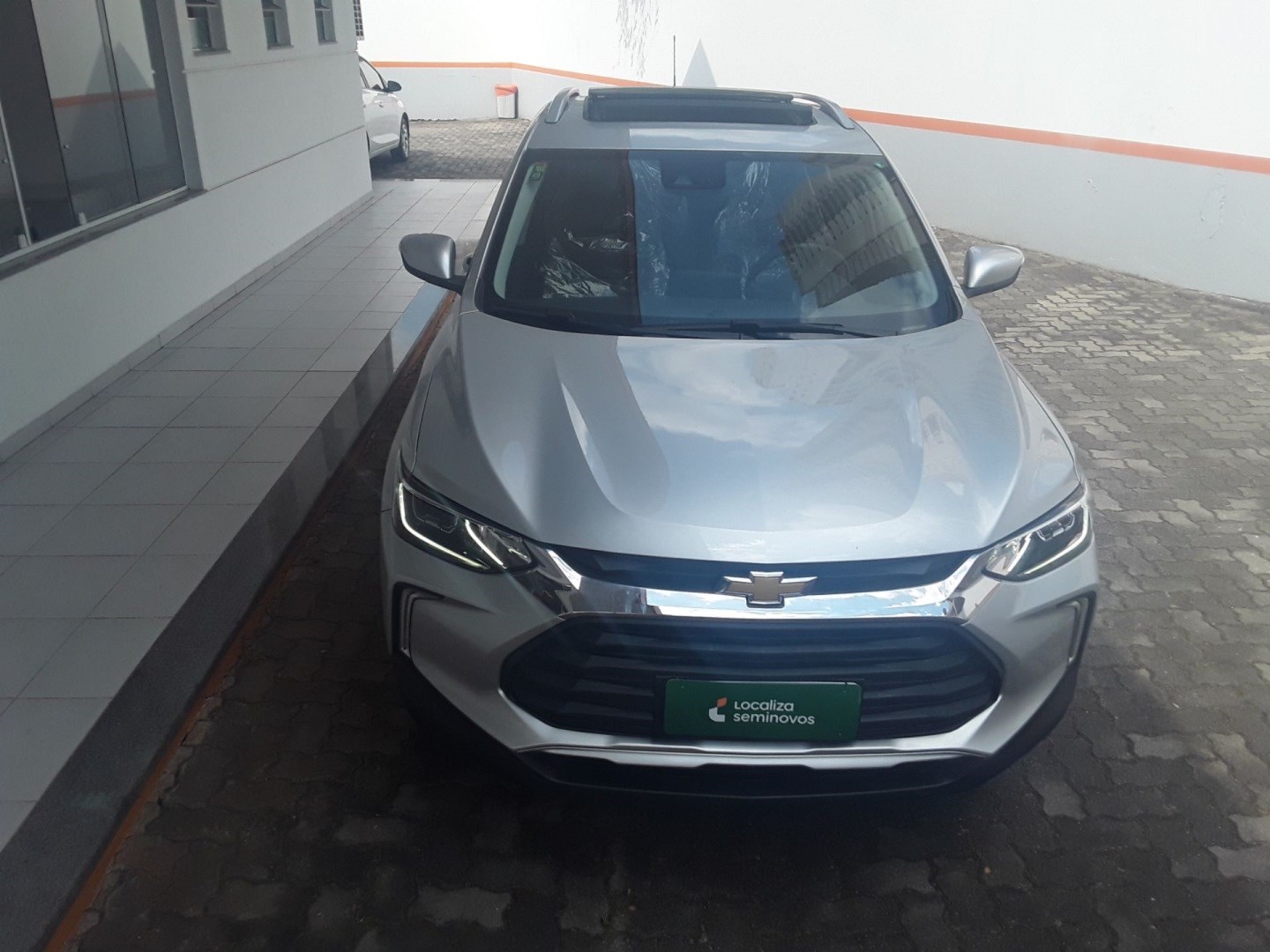 //www.autoline.com.br/carro/chevrolet/tracker-12-turbo-premier-12v-flex-4p-automatico/2022/sao-paulo-sp/25002008