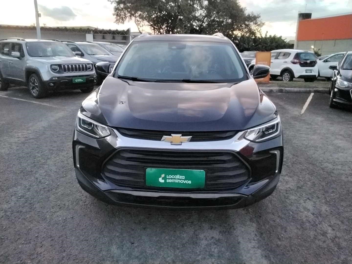 //www.autoline.com.br/carro/chevrolet/tracker-12-turbo-premier-12v-flex-4p-automatico/2023/sao-paulo-sp/25005755