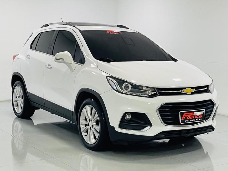 //www.autoline.com.br/carro/chevrolet/tracker-14-ltz-16v-flex-4p-turbo-automatico/2017/curitiba-pr/25006917