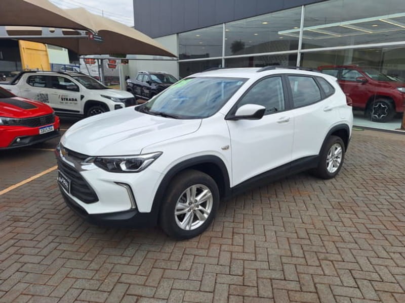 //www.autoline.com.br/carro/chevrolet/tracker-10-turbo-12v-flex-4p-automatico/2023/cascavel-pr/25021659