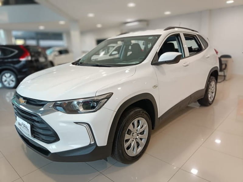 //www.autoline.com.br/carro/chevrolet/tracker-10-turbo-12v-flex-4p-automatico/2023/cascavel-pr/25021676