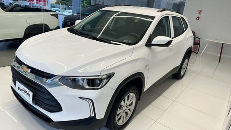 //www.autoline.com.br/carro/chevrolet/tracker-10-turbo-12v-flex-4p-automatico/2023/cascavel-pr/25022105