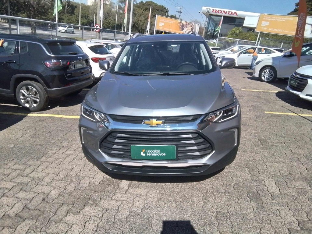 //www.autoline.com.br/carro/chevrolet/tracker-12-turbo-premier-12v-flex-4p-automatico/2023/sao-paulo-sp/25024124