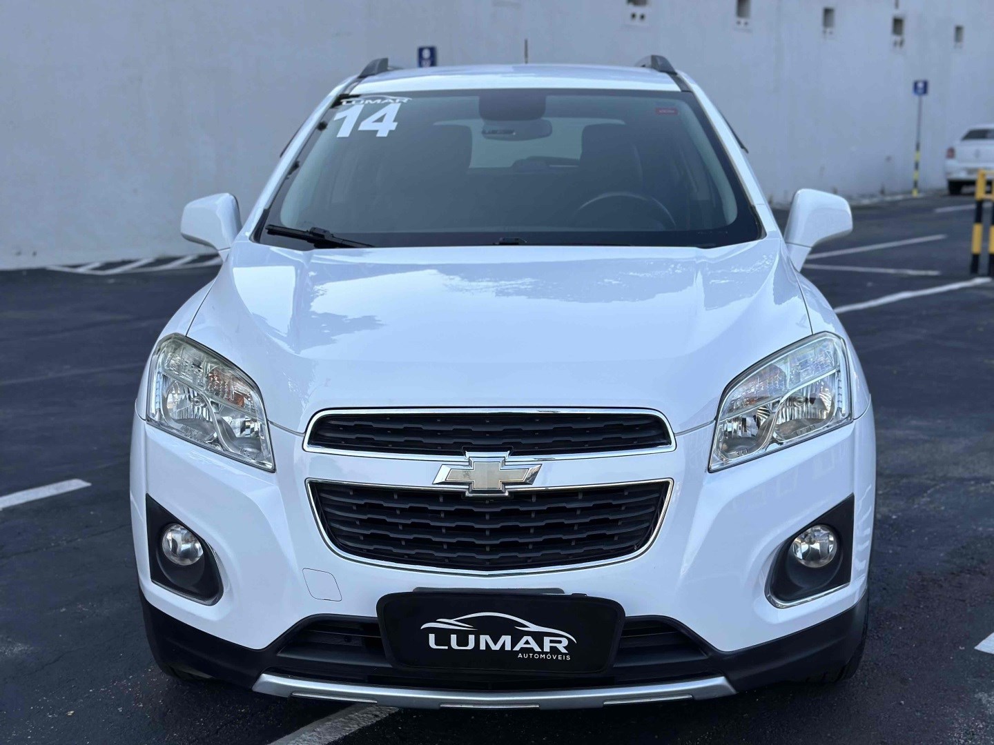 //www.autoline.com.br/carro/chevrolet/tracker-18-ltz-fwd-16v-flex-4p-automatico/2014/rio-de-janeiro-rj/25033806