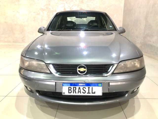 //www.autoline.com.br/carro/chevrolet/vectra-22-sedan-challenge-16v-gasolina-4p-manual/2001/sao-paulo-sp/23138541