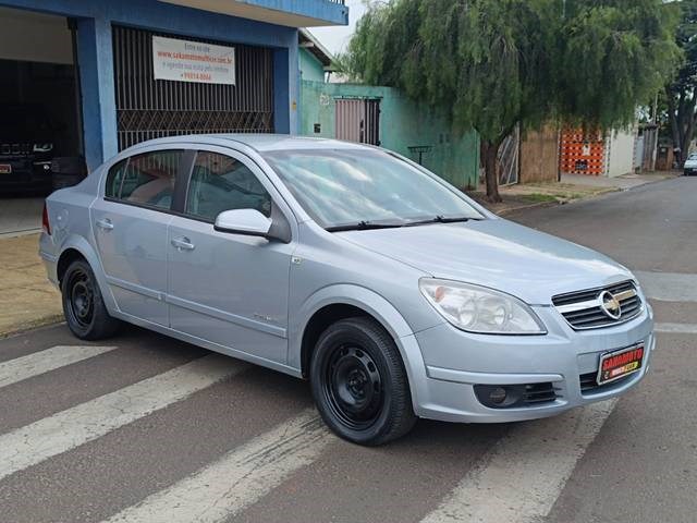 //www.autoline.com.br/carro/chevrolet/vectra-20-sedan-elegance-8v-flex-4p-manual/2008/botucatu-sp/24453151