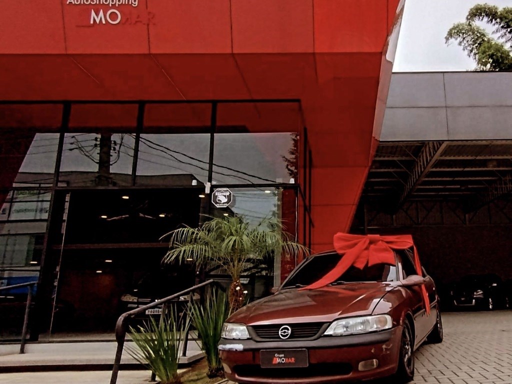 //www.autoline.com.br/carro/chevrolet/vectra-22-sedan-cd-16v-gasolina-4p-manual/1999/sao-jose-dos-campos-sp/24652613