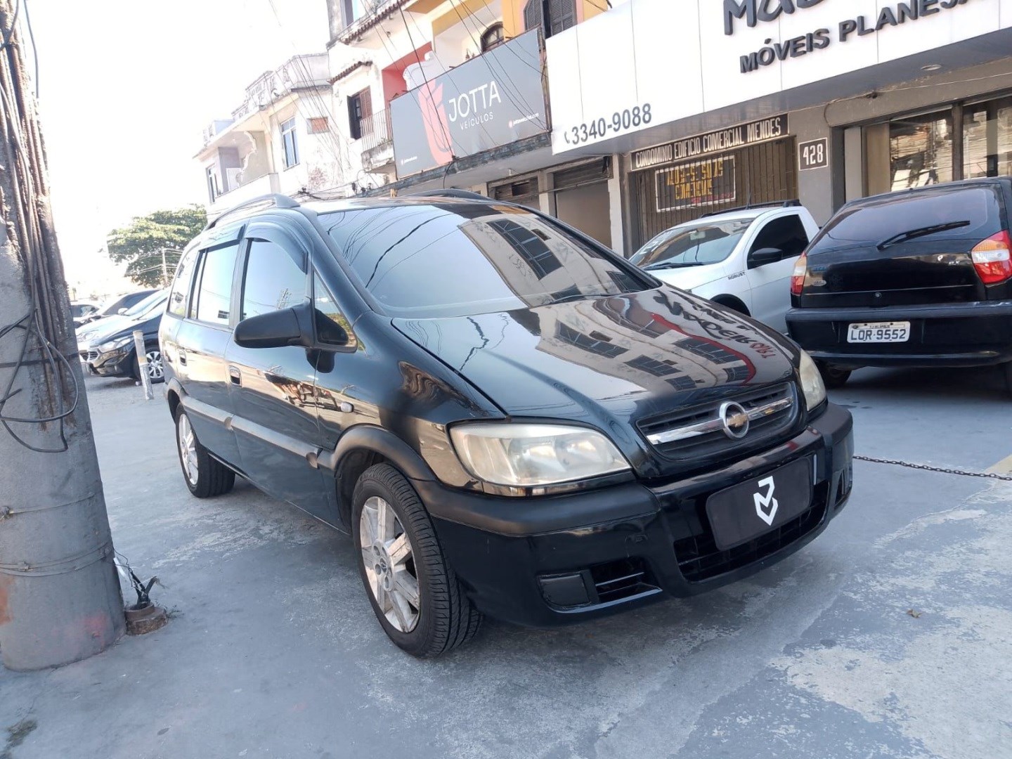 //www.autoline.com.br/carro/chevrolet/zafira-20-elite-8v-flex-4p-automatico/2005/rio-de-janeiro-rj/24078677