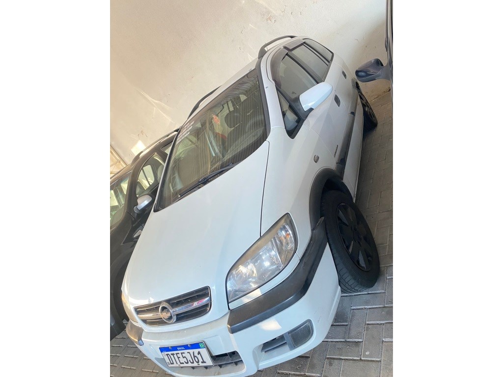 //www.autoline.com.br/carro/chevrolet/zafira-20-l-expression-8v-flex-4p-automatico/2008/sao-jose-dos-campos-sp/24188609