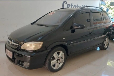 //www.autoline.com.br/carro/chevrolet/zafira-20-elegance-8v-120cv-4p-flex-automatico/2005/sao-paulo-sp/25027546