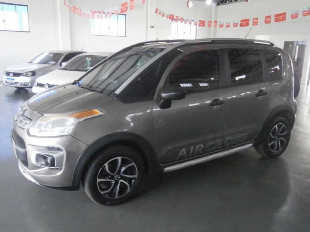 //www.autoline.com.br/carro/citroen/aircross-16-glx-16v-flex-4p-manual/2011/marechal-candido-rondon-pr/23711732