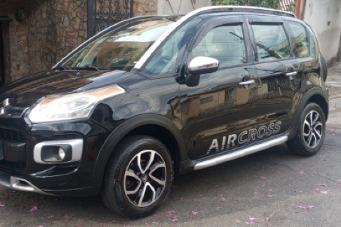 //www.autoline.com.br/carro/citroen/aircross-16-exclusive-16v-flex-4p-manual/2013/santo-andre-sp/24445141