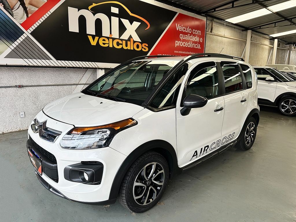 //www.autoline.com.br/carro/citroen/aircross-16-exclusive-16v-flex-4p-automatico/2015/ribeirao-preto-sp/24706566