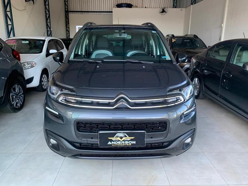 //www.autoline.com.br/carro/citroen/aircross-16-start-16v-flex-4p-manual/2018/araraquara-sp/24901835
